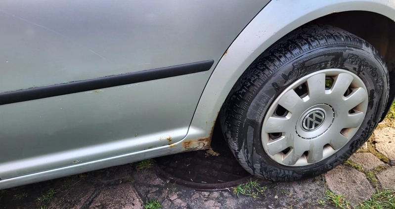 Volkswagen Golf cena 3800 przebieg: 514230, rok produkcji 2002 z Katowice małe 436